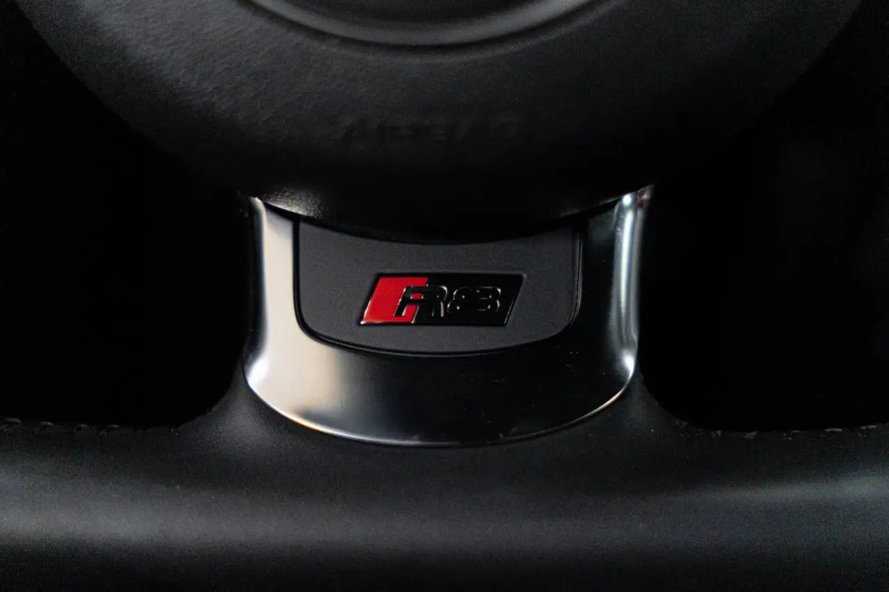 Audi R8 photo Audi R8