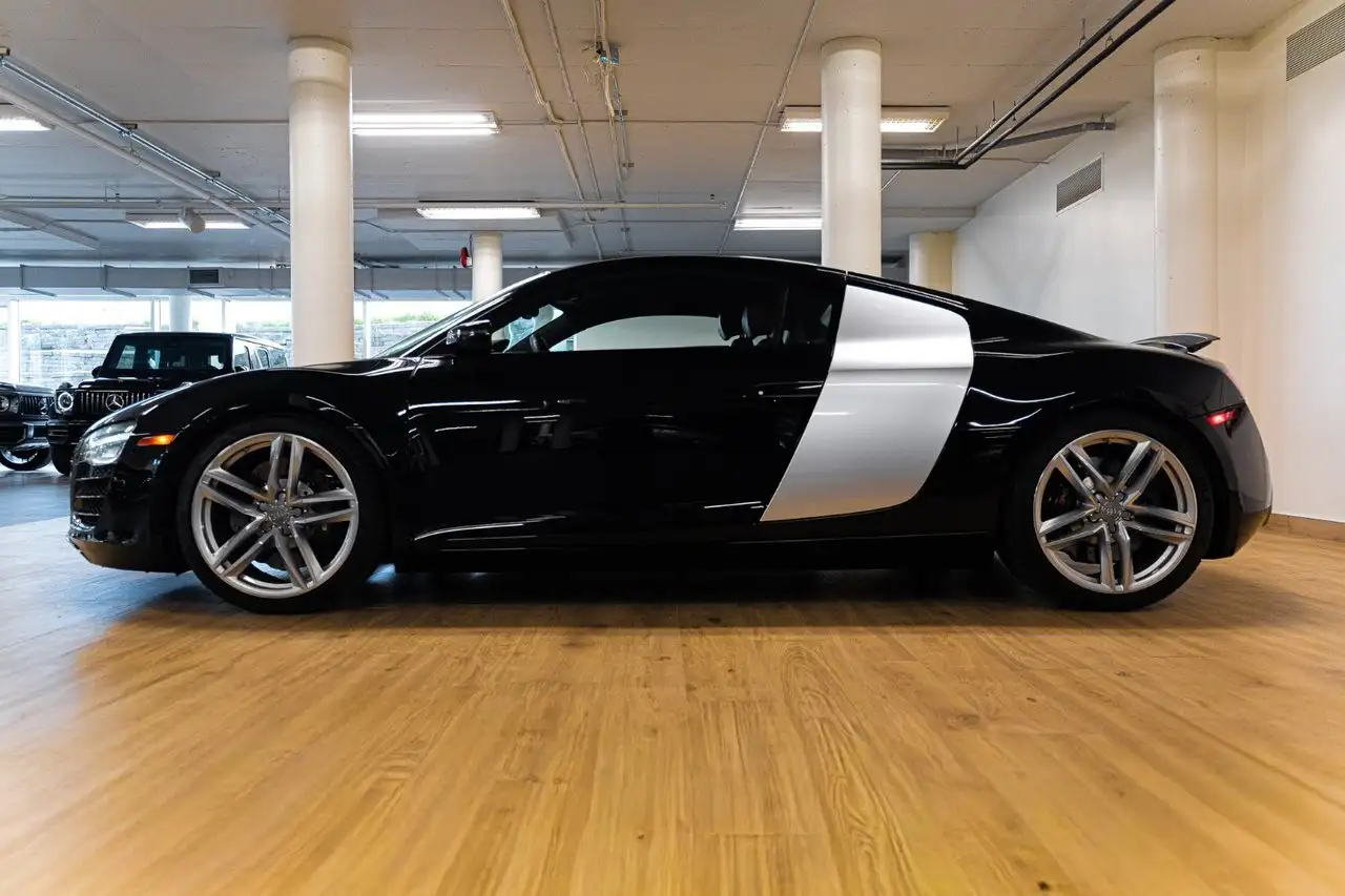 Audi R8 photo Audi R8