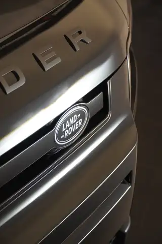 Land Rover Defender 3.0D X Dyn SE *Hard Top* Ansicht 7