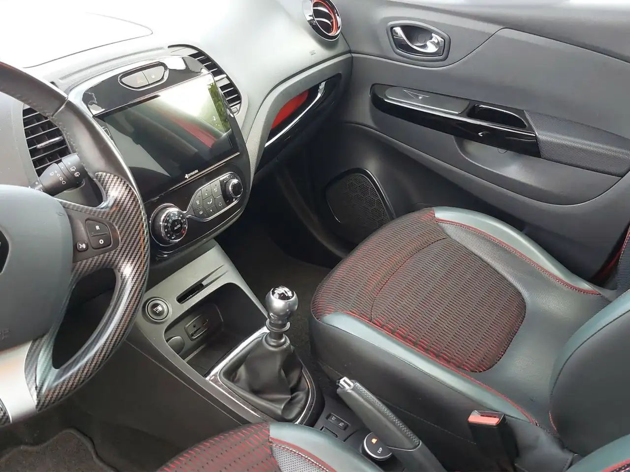 Renault Captur dCi 110 — photo 15 sur 20