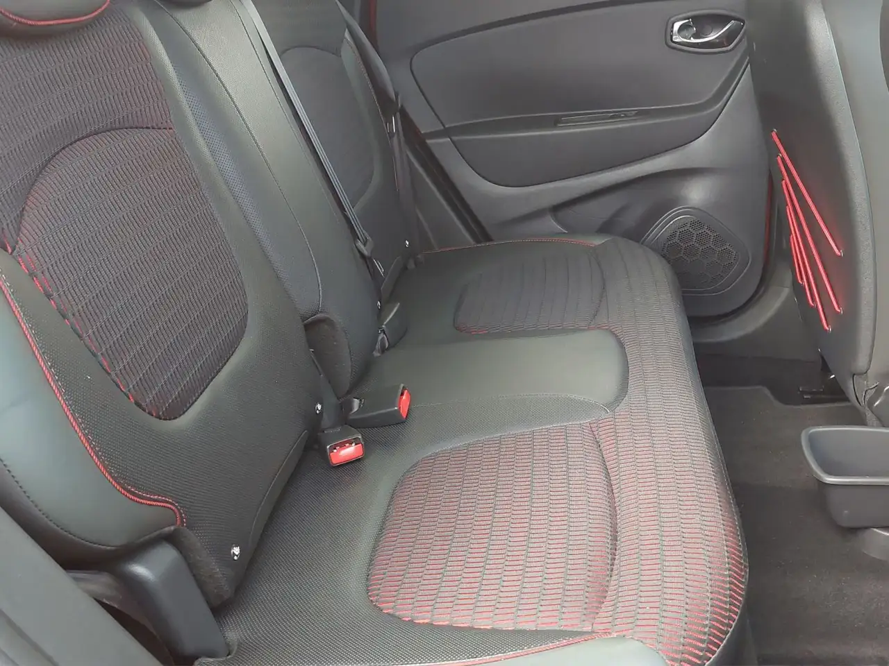 Renault Captur dCi 110 — photo 18 sur 20