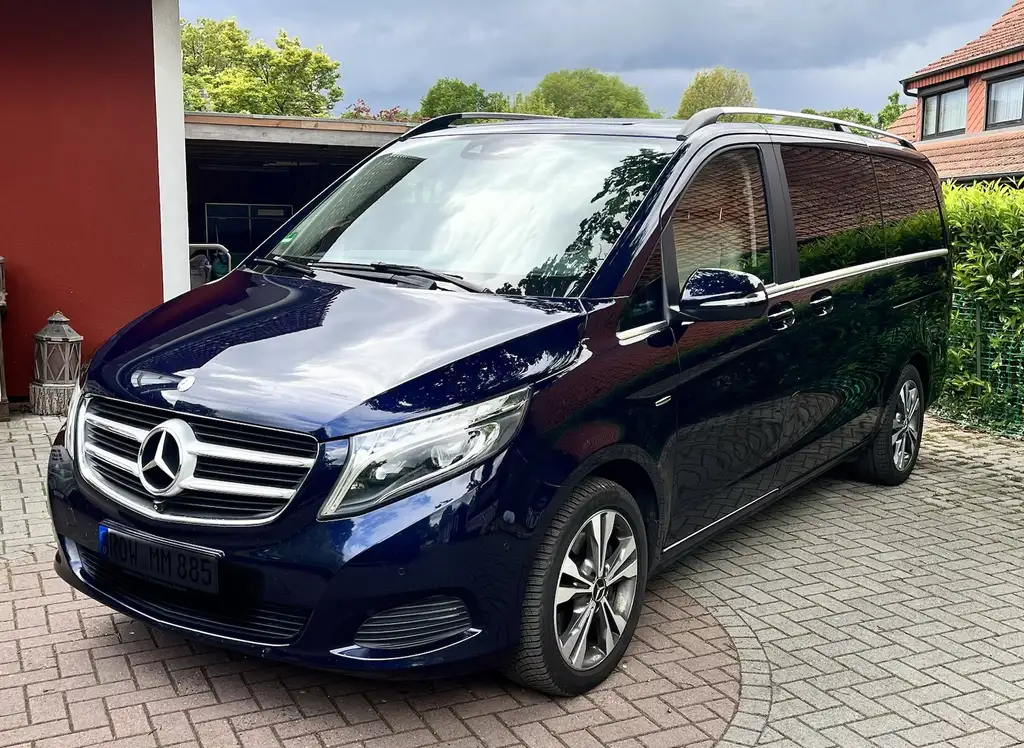 Mercedes-Benz V 200 2014 из Европы — купить под ключ