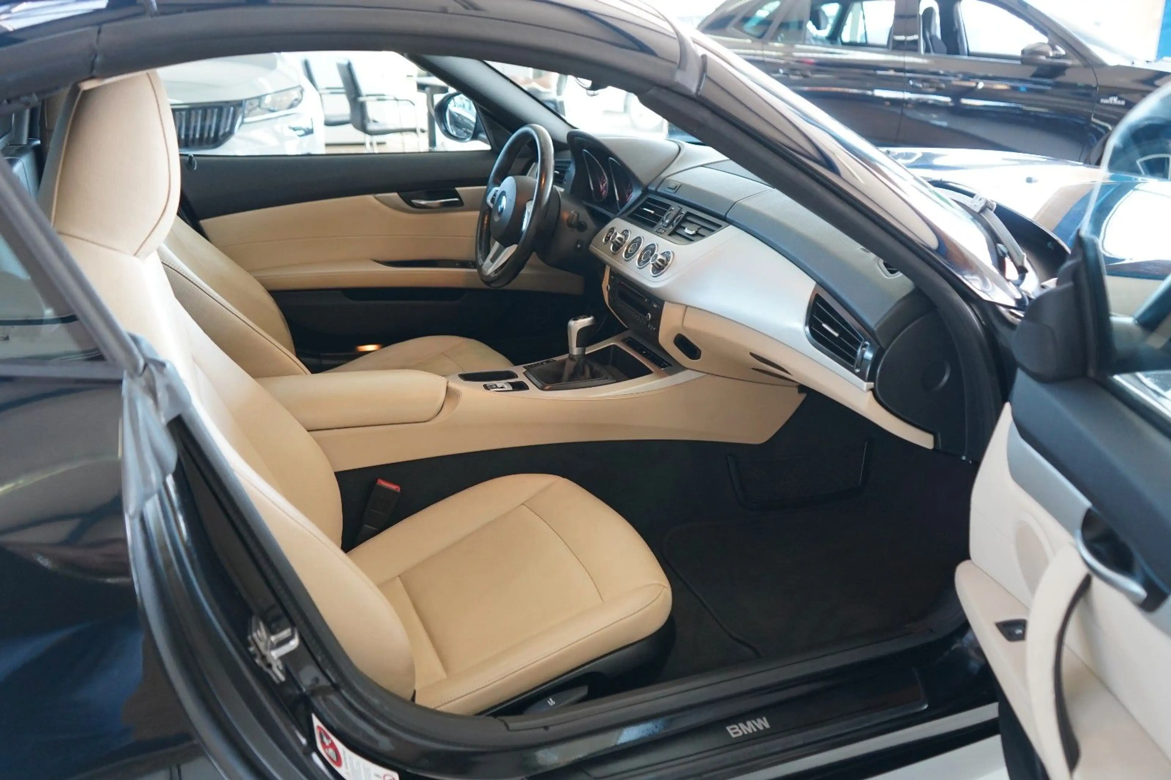 BMW Z4 Roadster sDrive 23i XENON / LEDER / KLIMA — photo 7