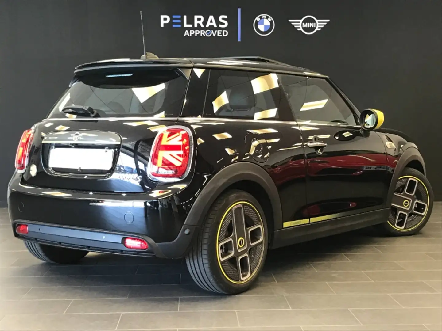 MINI Cooper SE Cooper SE 184ch Edition Greenwich BVA Noir - 2