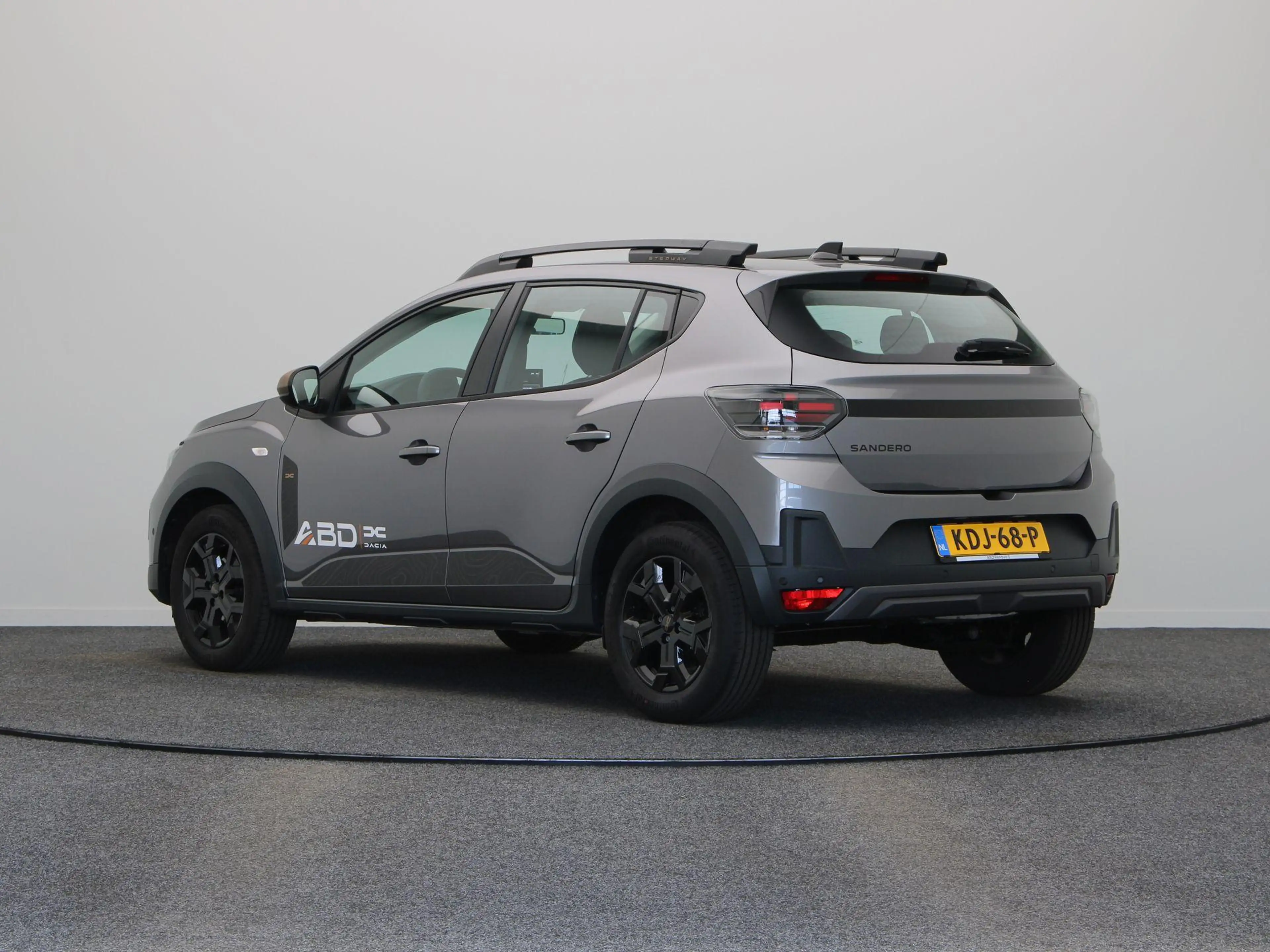 Dacia Sandero Stepway TCe 110pk limited edition | Camera's rondo — photo 2