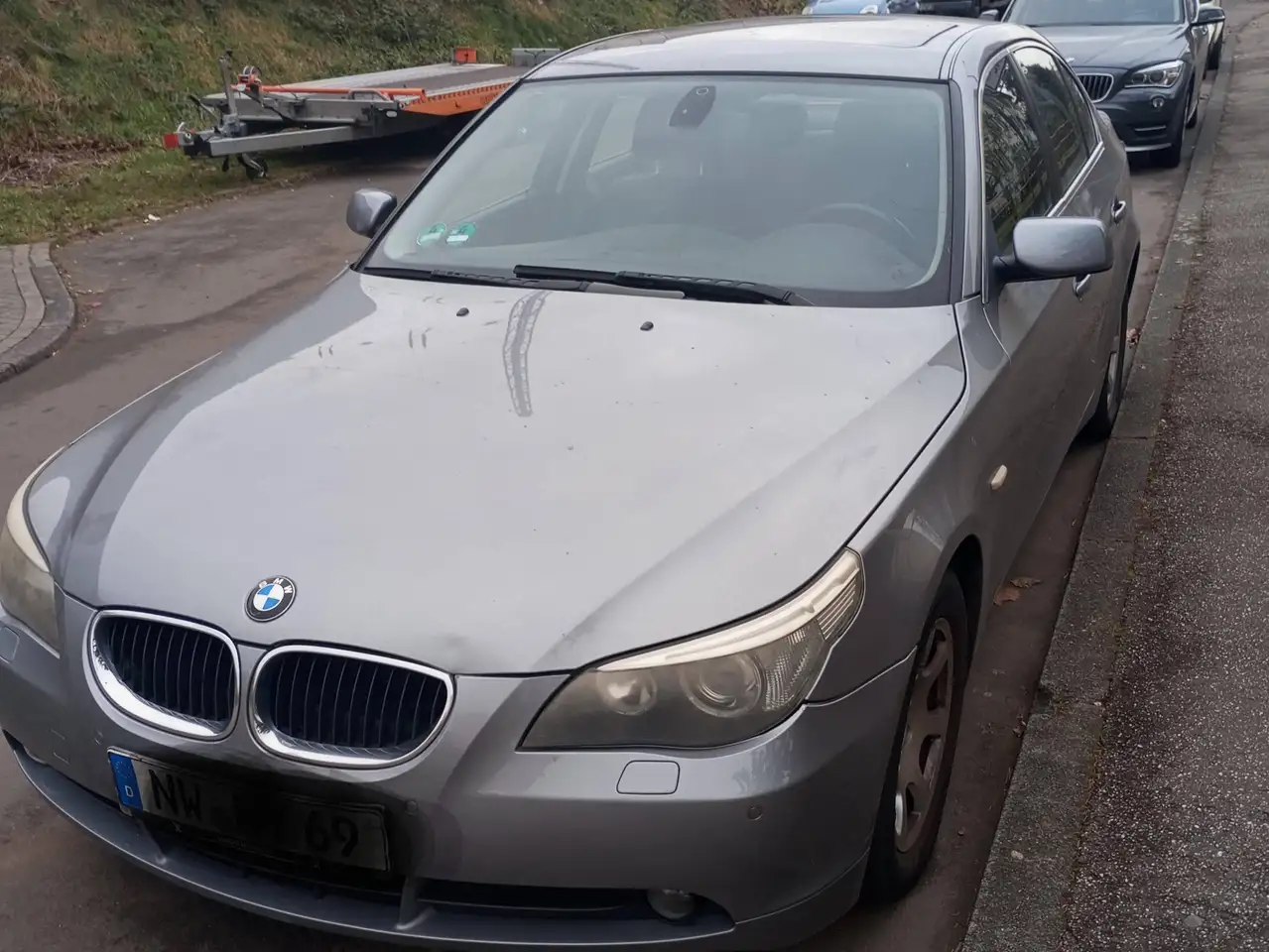 BMW 520 520i — photo 1 of 3