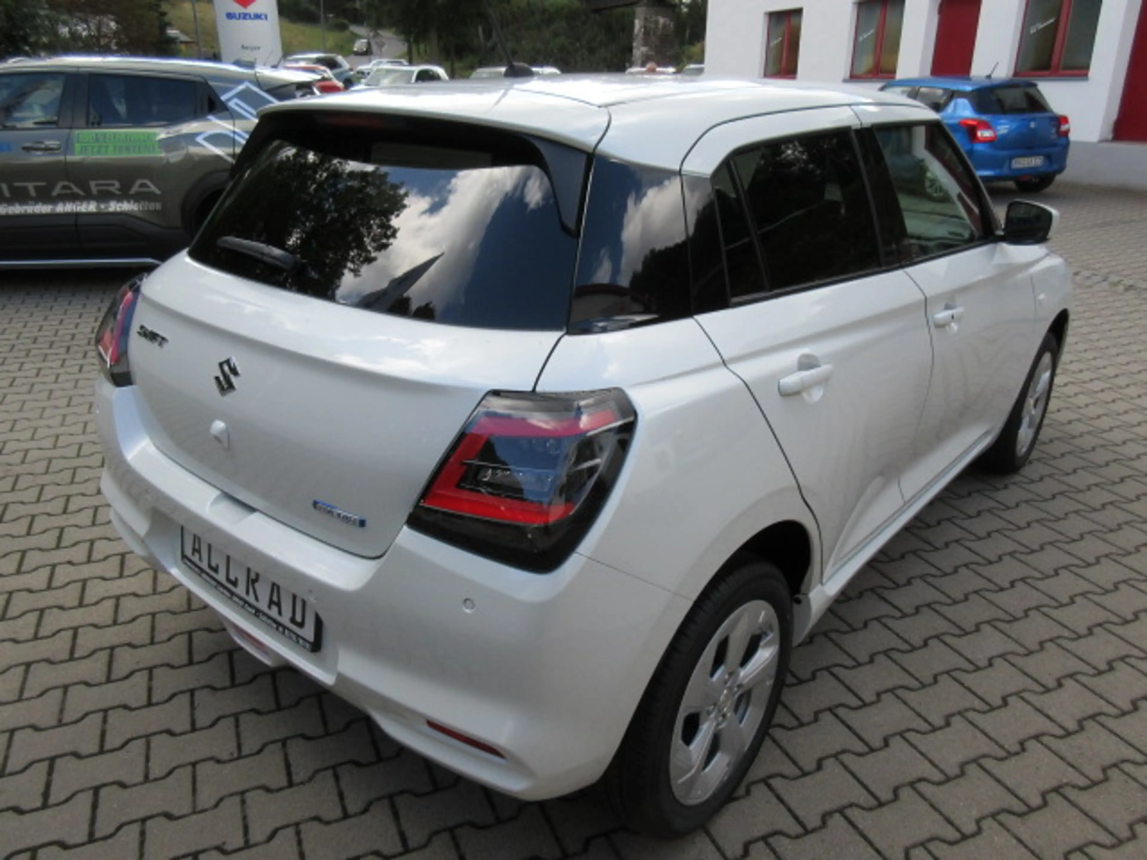 Suzuki Swift 1.2 Hybrid Allgrip MT Comfort — photo 6