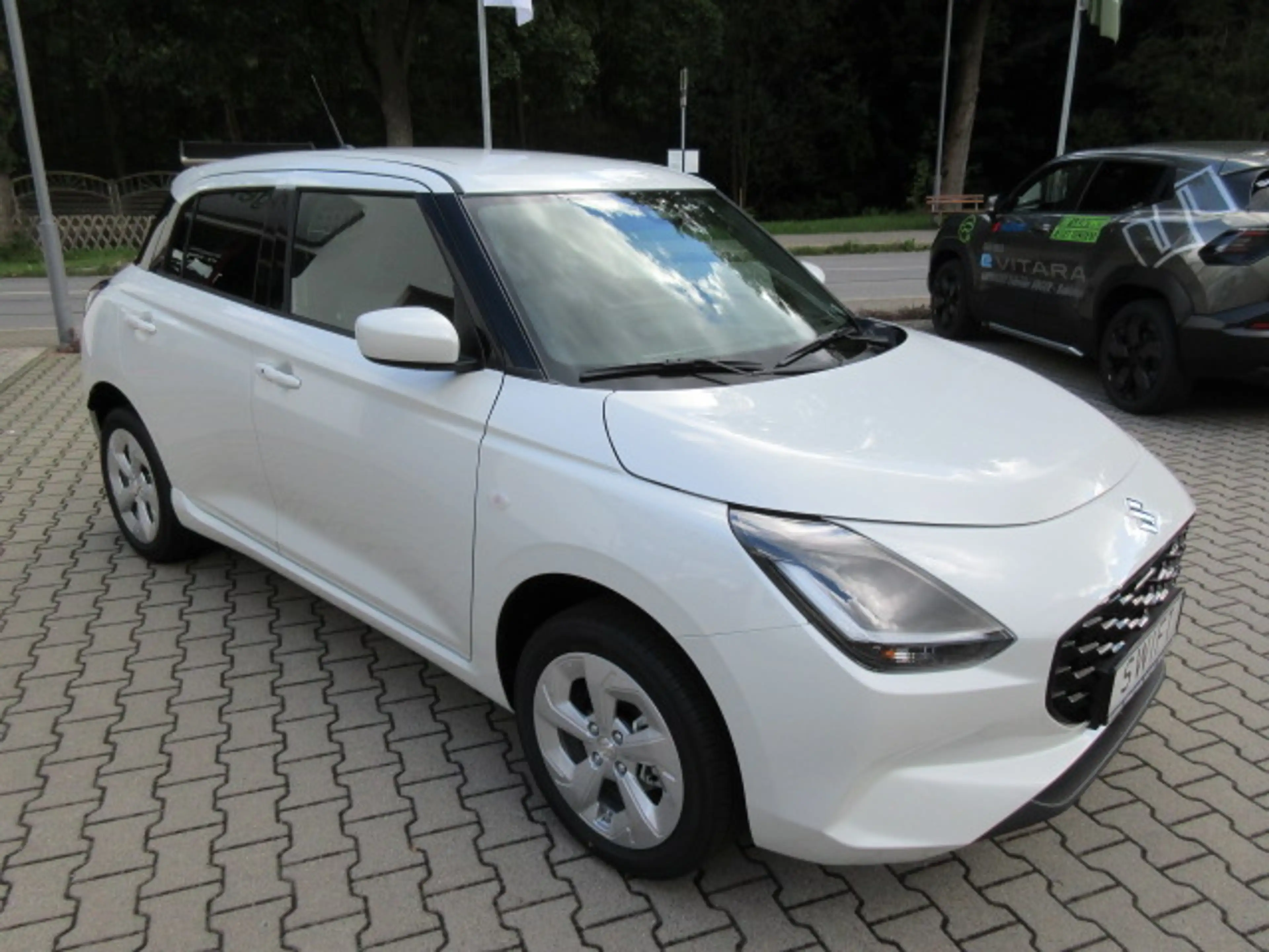 Suzuki Swift 1.2 Hybrid Allgrip MT Comfort — photo 8