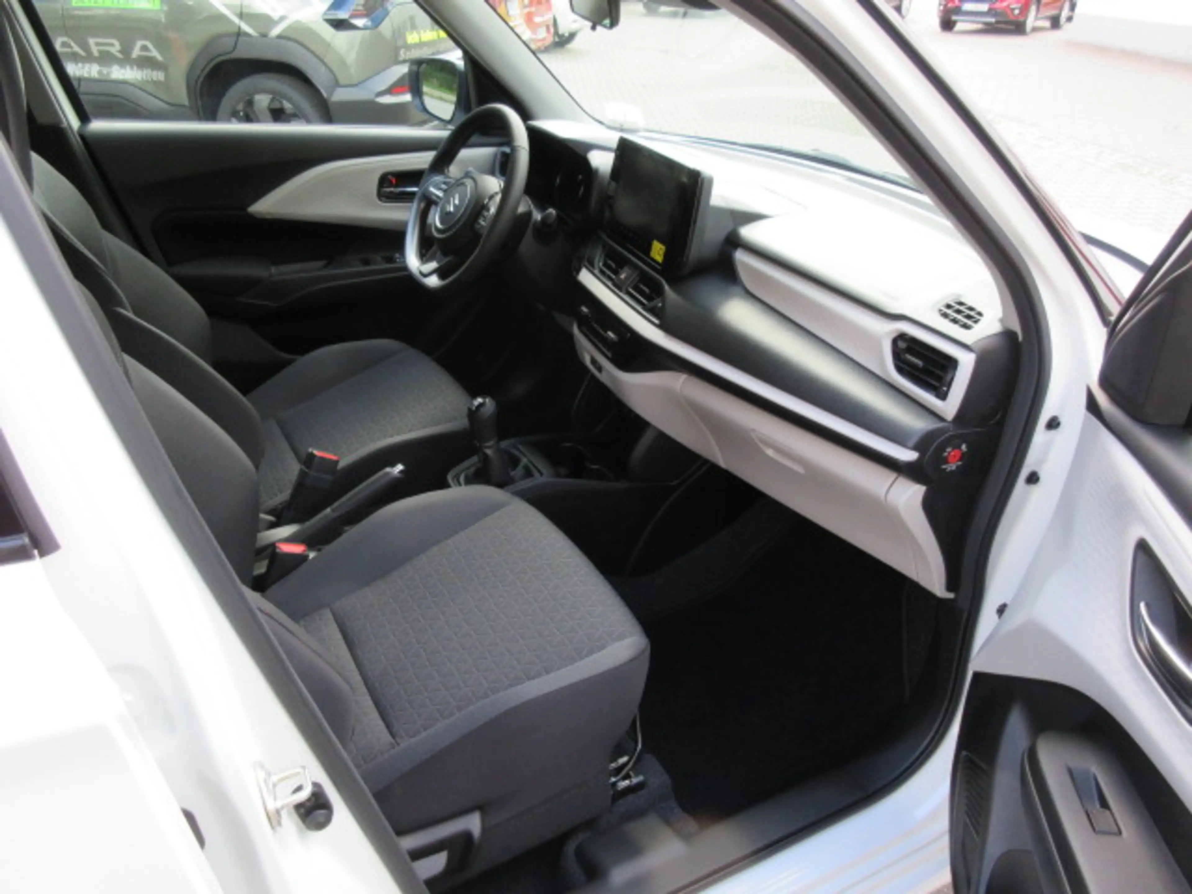 Suzuki Swift 1.2 Hybrid Allgrip MT Comfort — photo 13