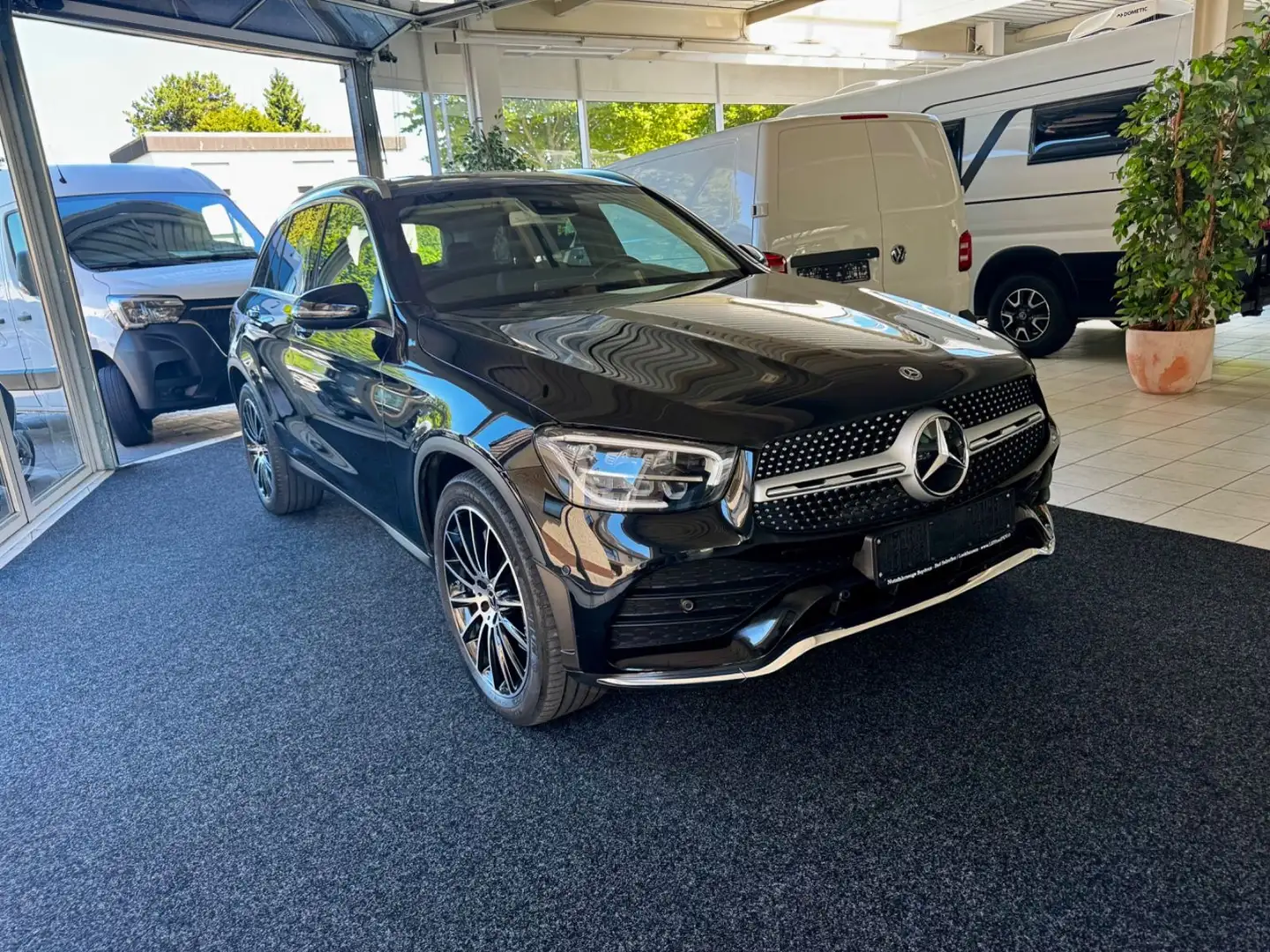 Mercedes-Benz GLC 220 CDI 4MATIC AMG Schwarz - 2