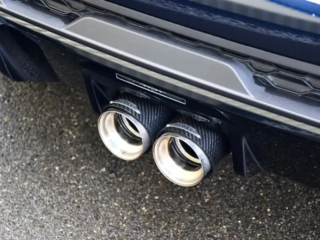 Mini Convertible view 14