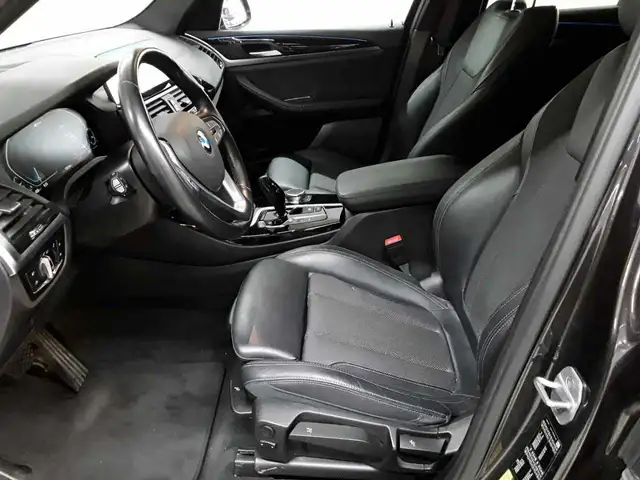 BMW X3 view 7