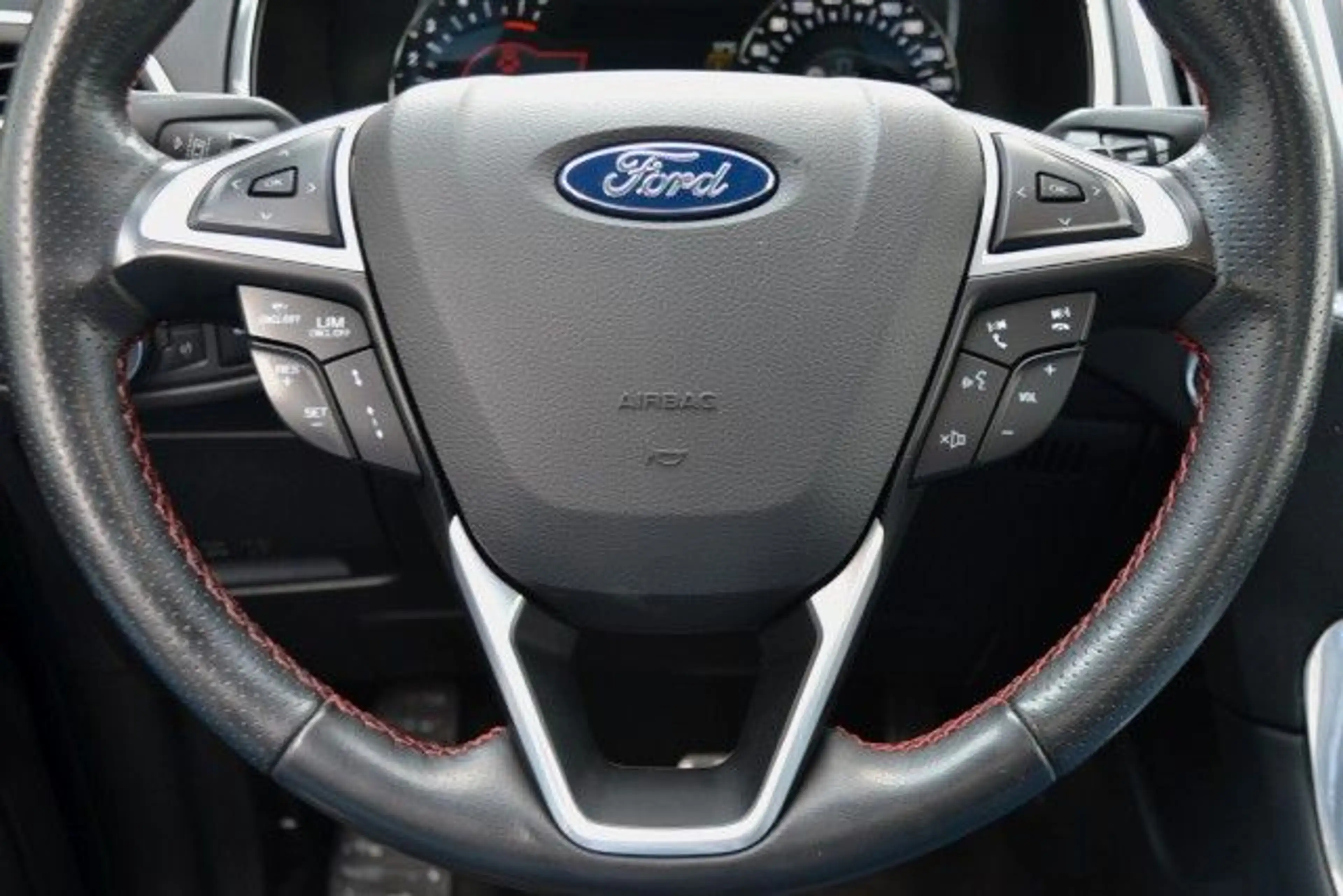 Ford S-Max ST-Line 7Sitzer Glasdach Leder — photo 10