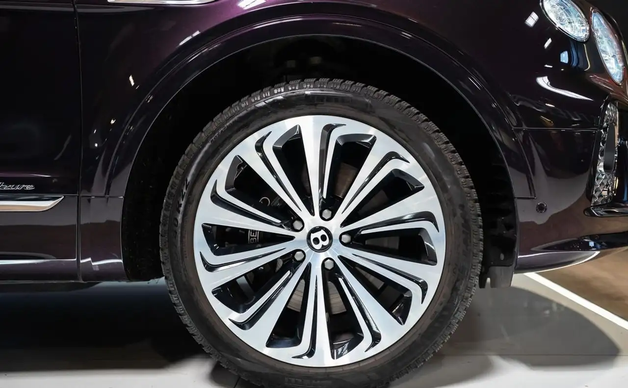 Bentley Bentayga 2023