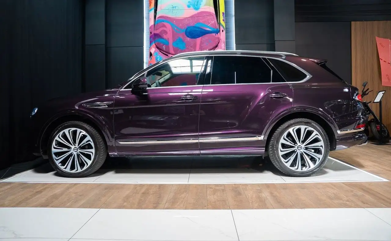 Bentley Bentayga 2023