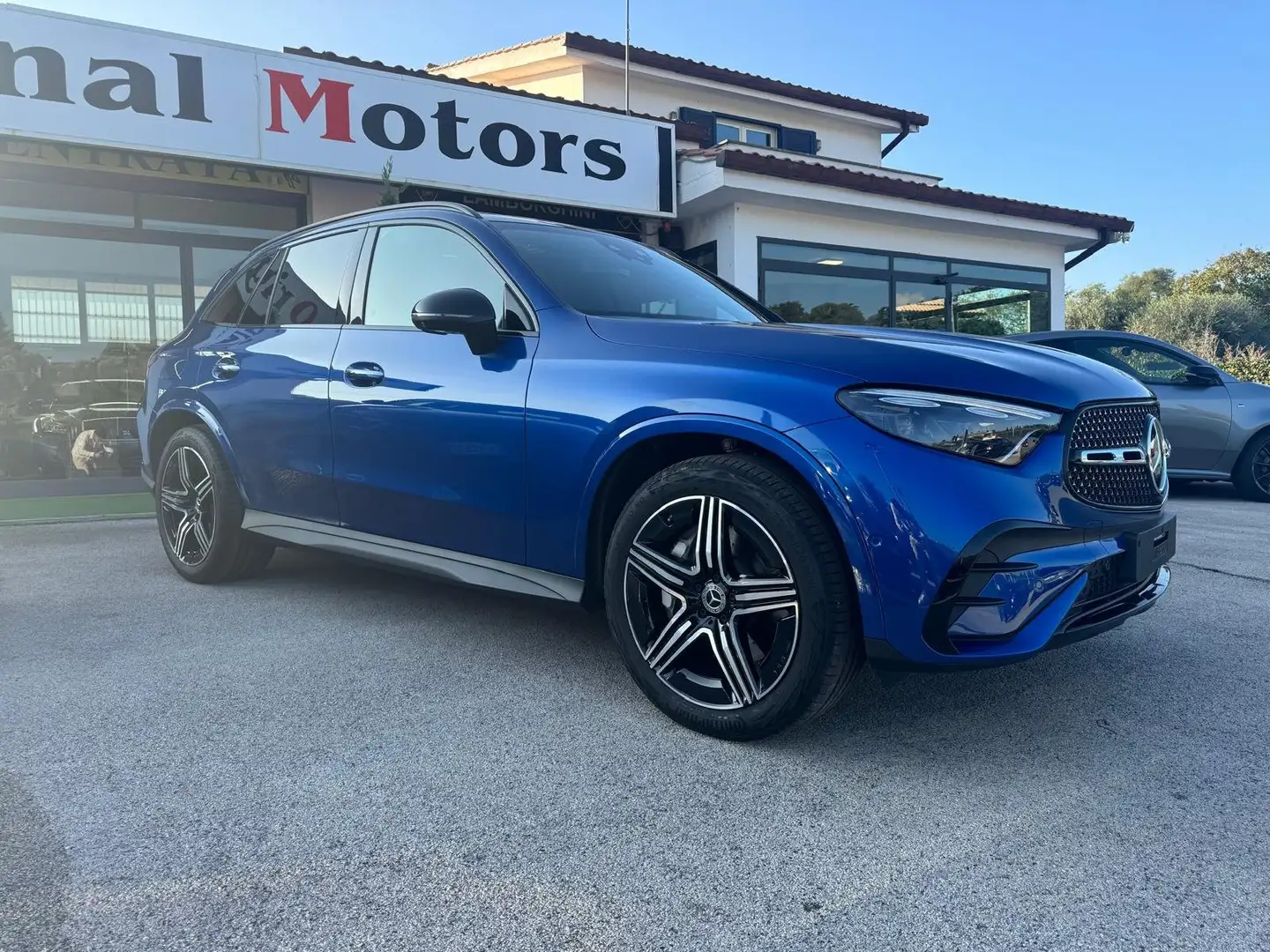 Mercedes-Benz GLC 200 mhev AMG Line Premium Plus 4matic auto/TETTO/G.TRA Blu/Azzurro - 1