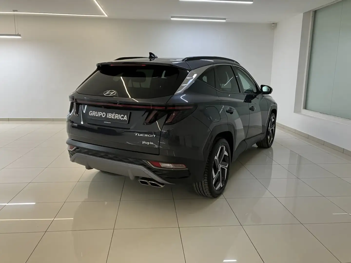 Hyundai TUCSON 1.6 TGDI HEV Style AT Gris - 2