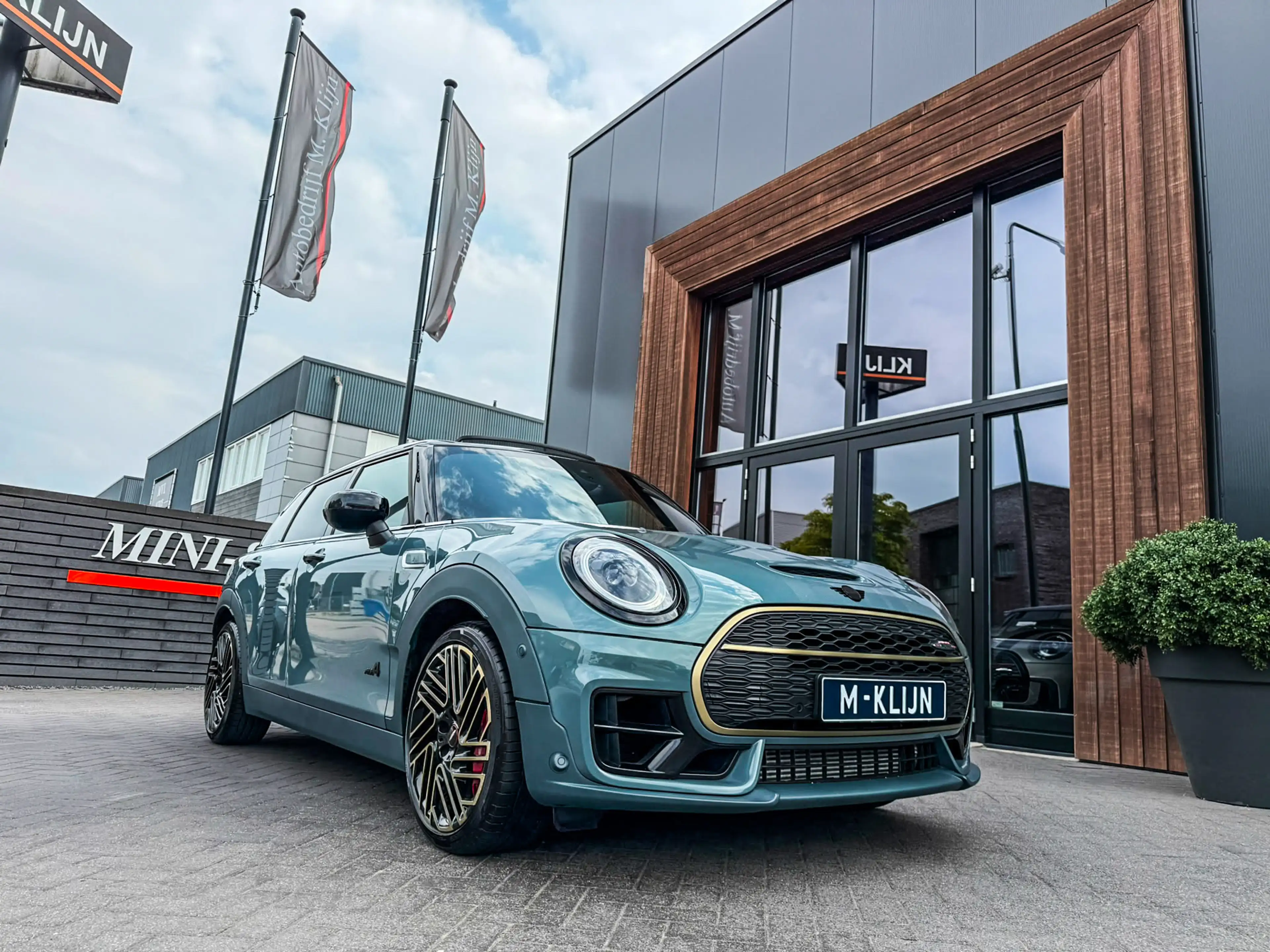 MINI John Cooper Works Clubman 2.0 JCW ALL4 Untold Edition F1 306pk/Sage green/Un — photo 21
