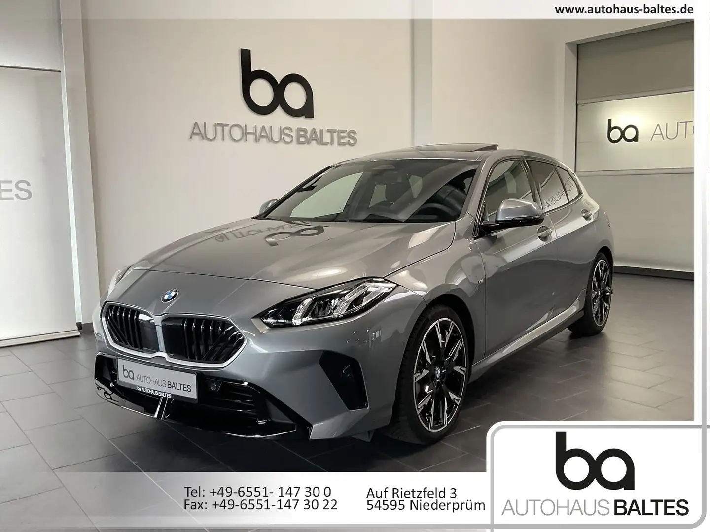 BMW 120 120i M Sport New Model 19"/Pano/Park/ACC/AAC/Shadow Gris - 1