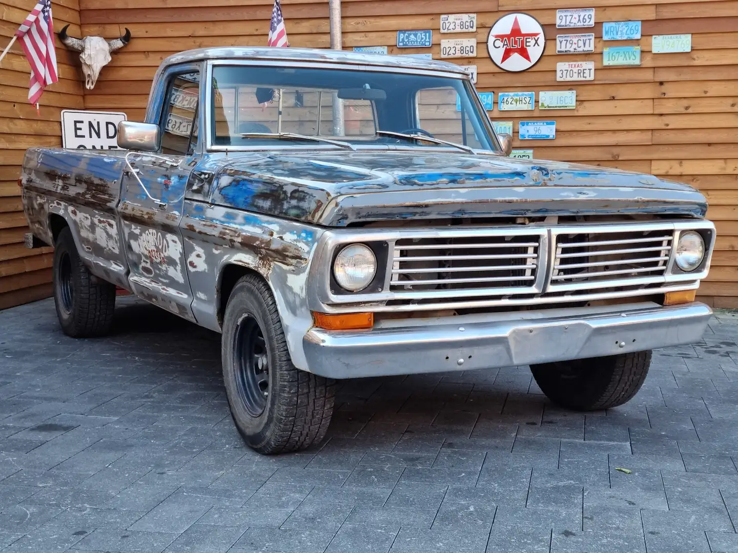 Ford F 250 5.8L V8 Teilrestauriert H-Gutachten Albastru - 2