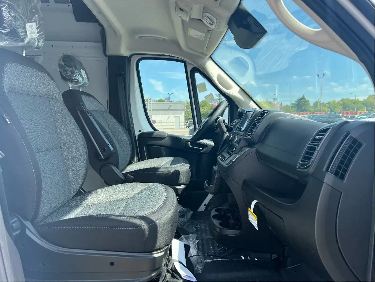 RAM ProMaster 1500 снимка RAM ProMaster 1500