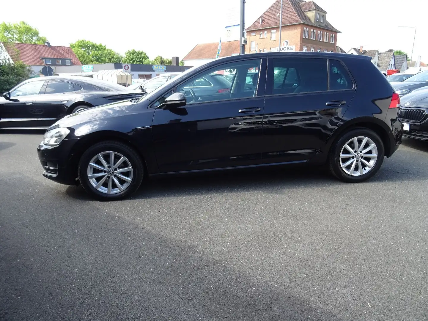 Volkswagen Golf VII Lim. Comfortline BMT Lounge  Navigation Zwart - 1