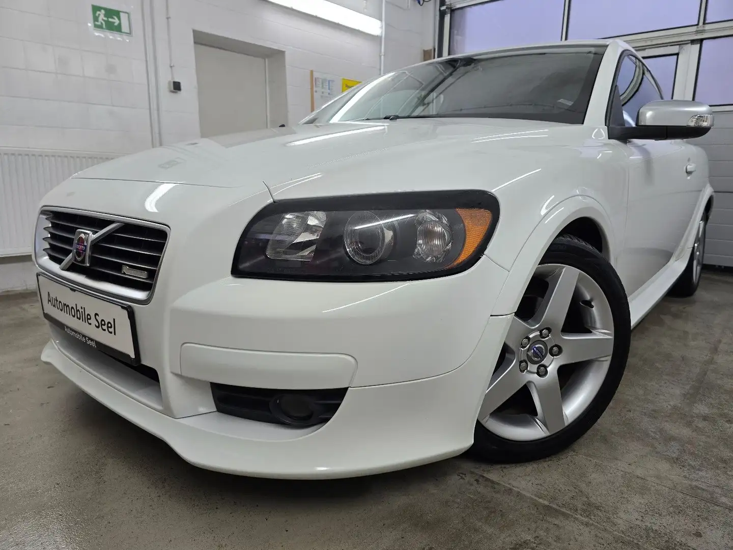 Volvo C30 1.8 Kinetic*R-Design*Sitzh.* Weiß - 1
