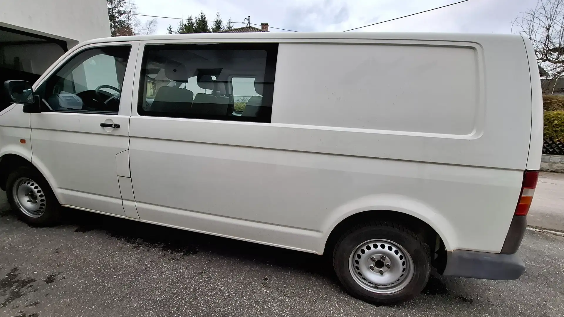 Volkswagen T5 Kombi Kombi+LR+1,9+TDI+D-PF Blanco - 1