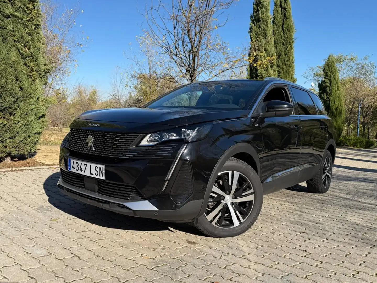 Peugeot 5008 1.5 BlueHDi 96kW S&S GT EAT8 Noir - 1