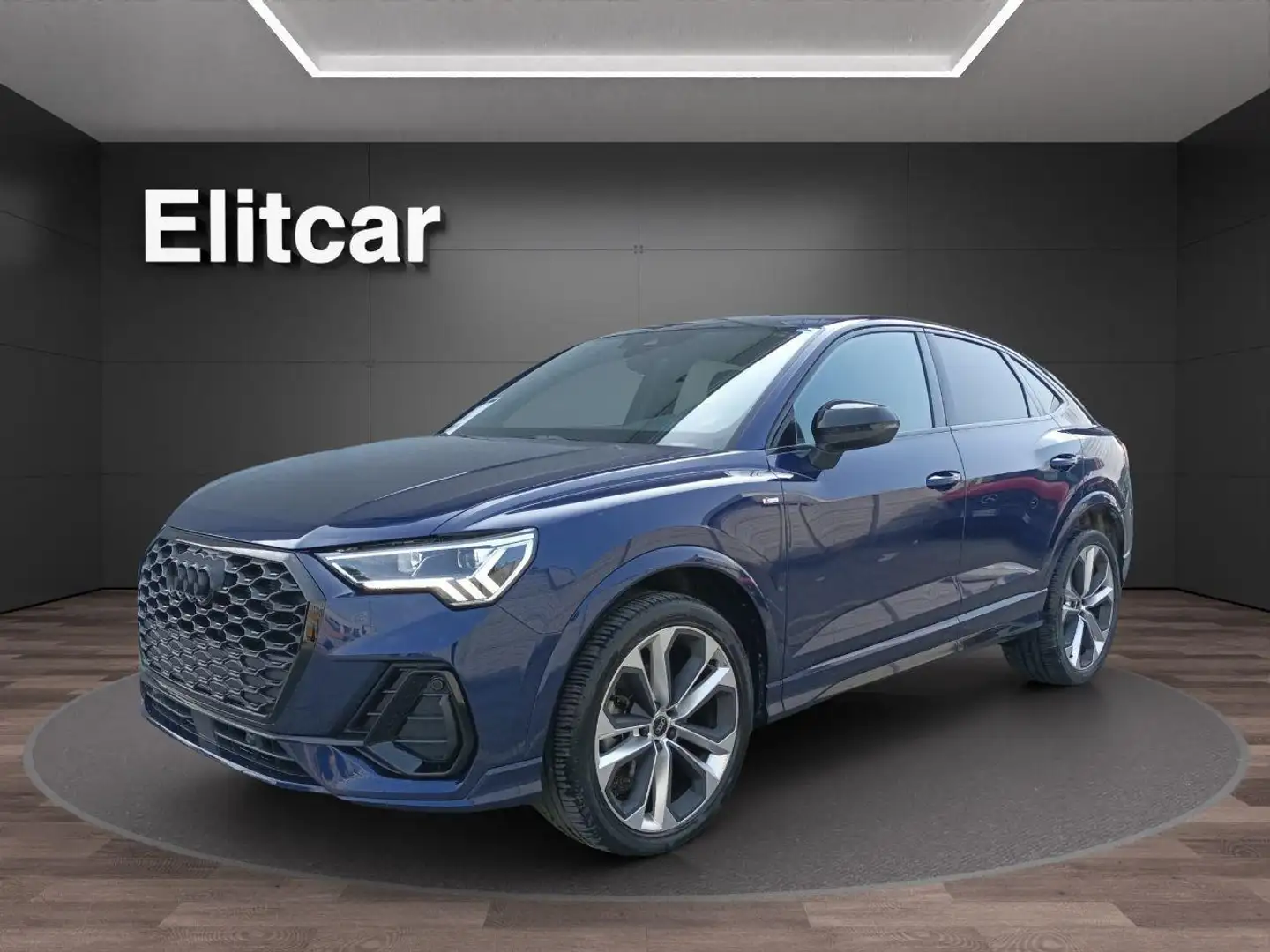Audi Q3 SPB 35 TFSI S tronic S line edition Blu/Azzurro - 1