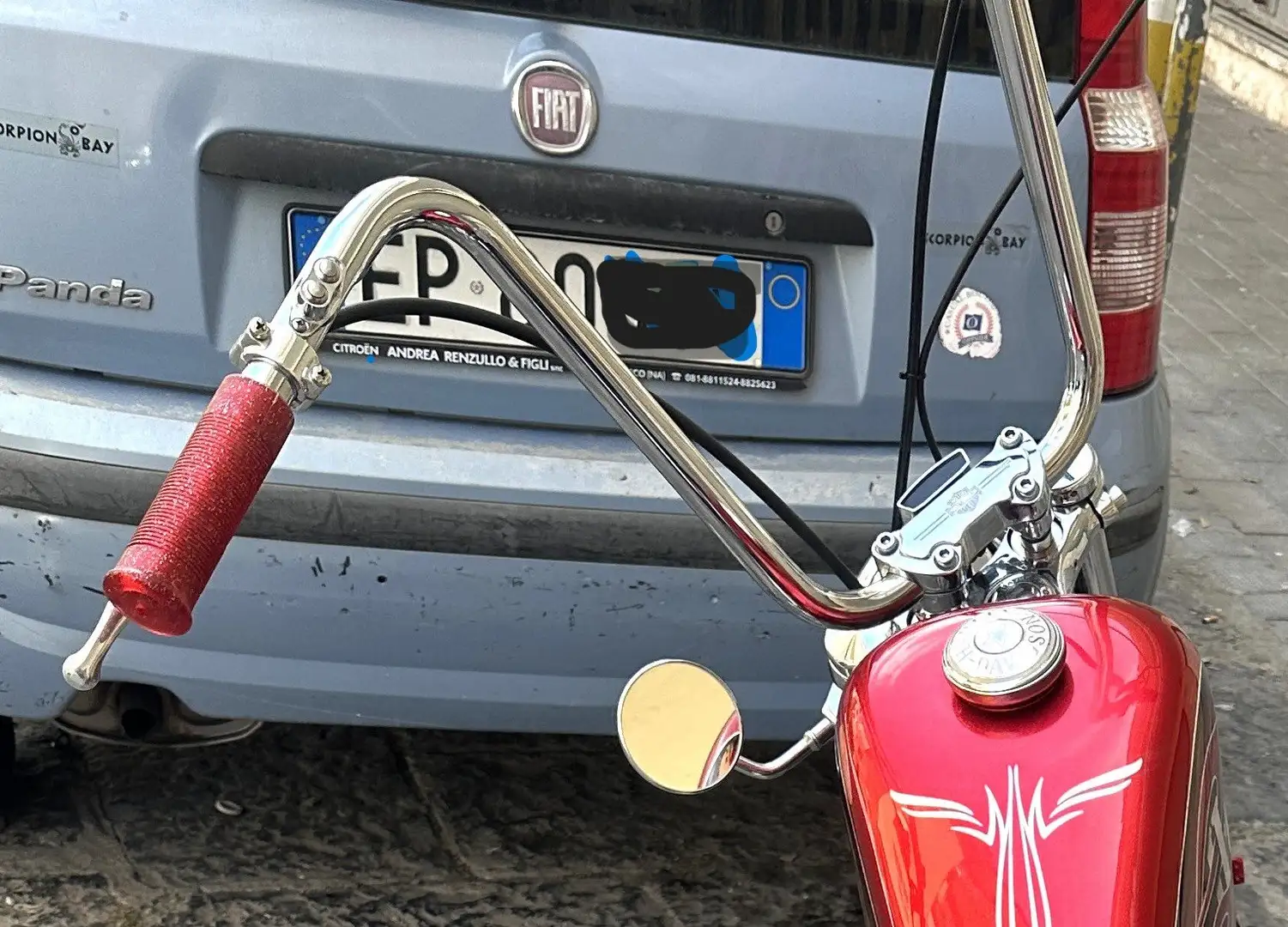 Harley-Davidson XL 883 Rosso - 1