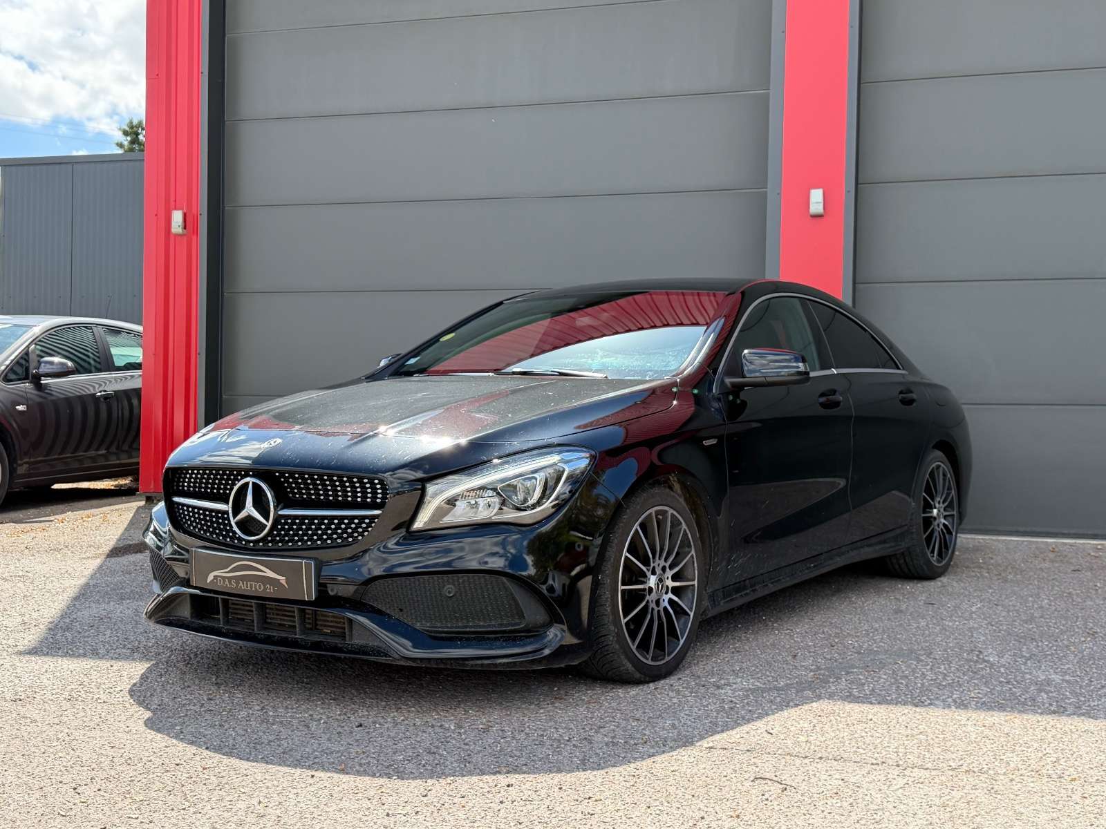 Mercedes-Benz CLA 200