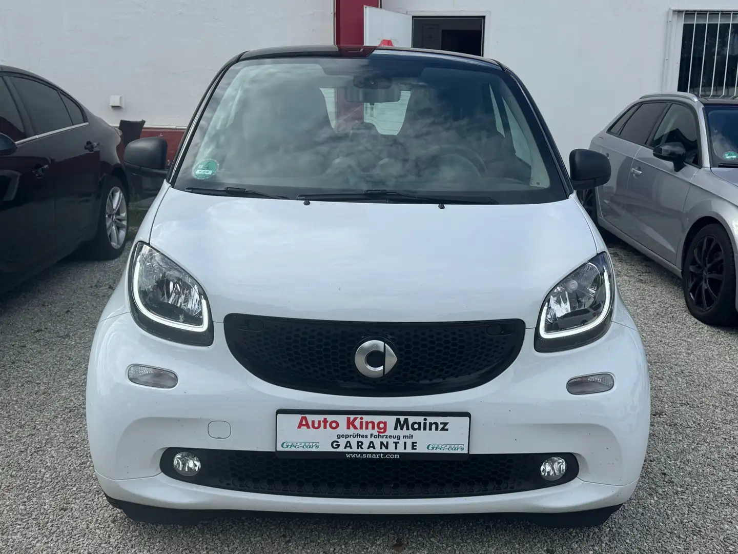 smart forTwo Basis 52kW*PANORAMA*BLUETOOTH*TEMPOMAT*USB*AUX* Nero - 2