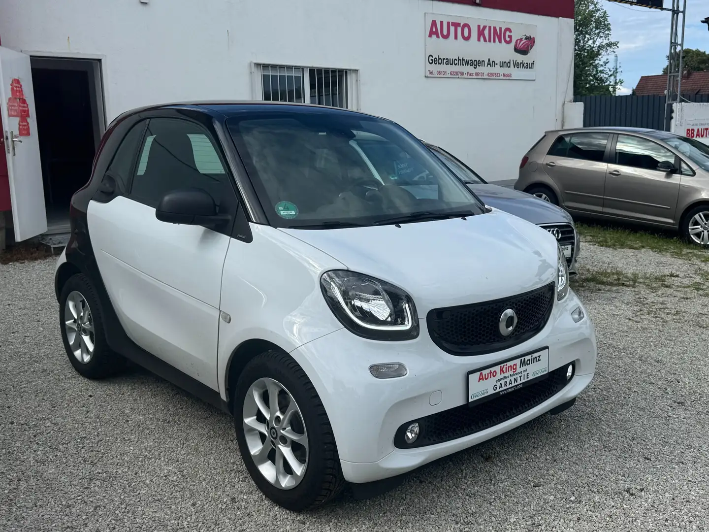 smart forTwo Basis 52kW*PANORAMA*BLUETOOTH*TEMPOMAT*USB*AUX* Nero - 1
