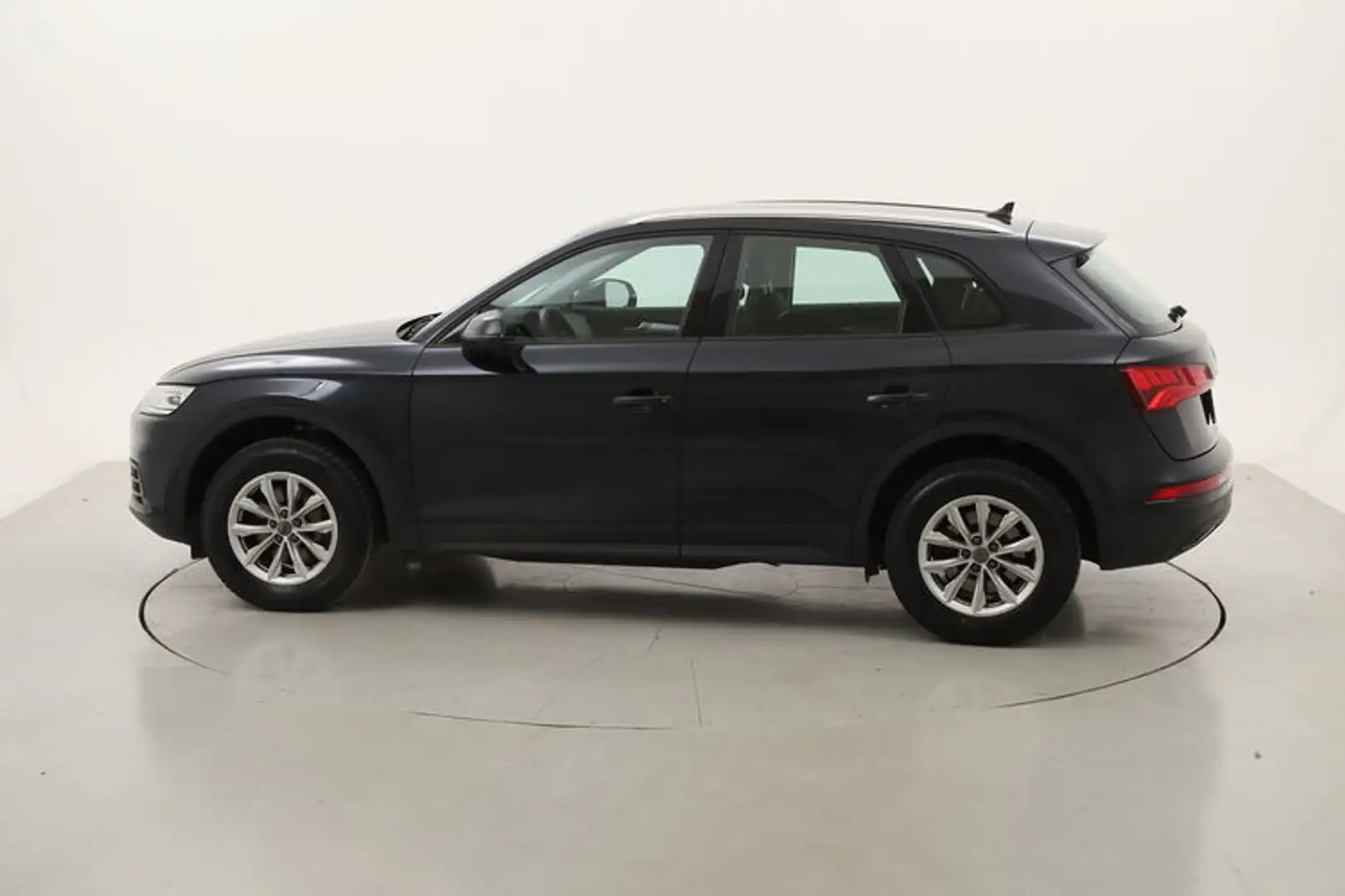 Audi Q5 35 Business quattro S tronic 2.0 Diesel 163CV Blu/Azzurro - 2