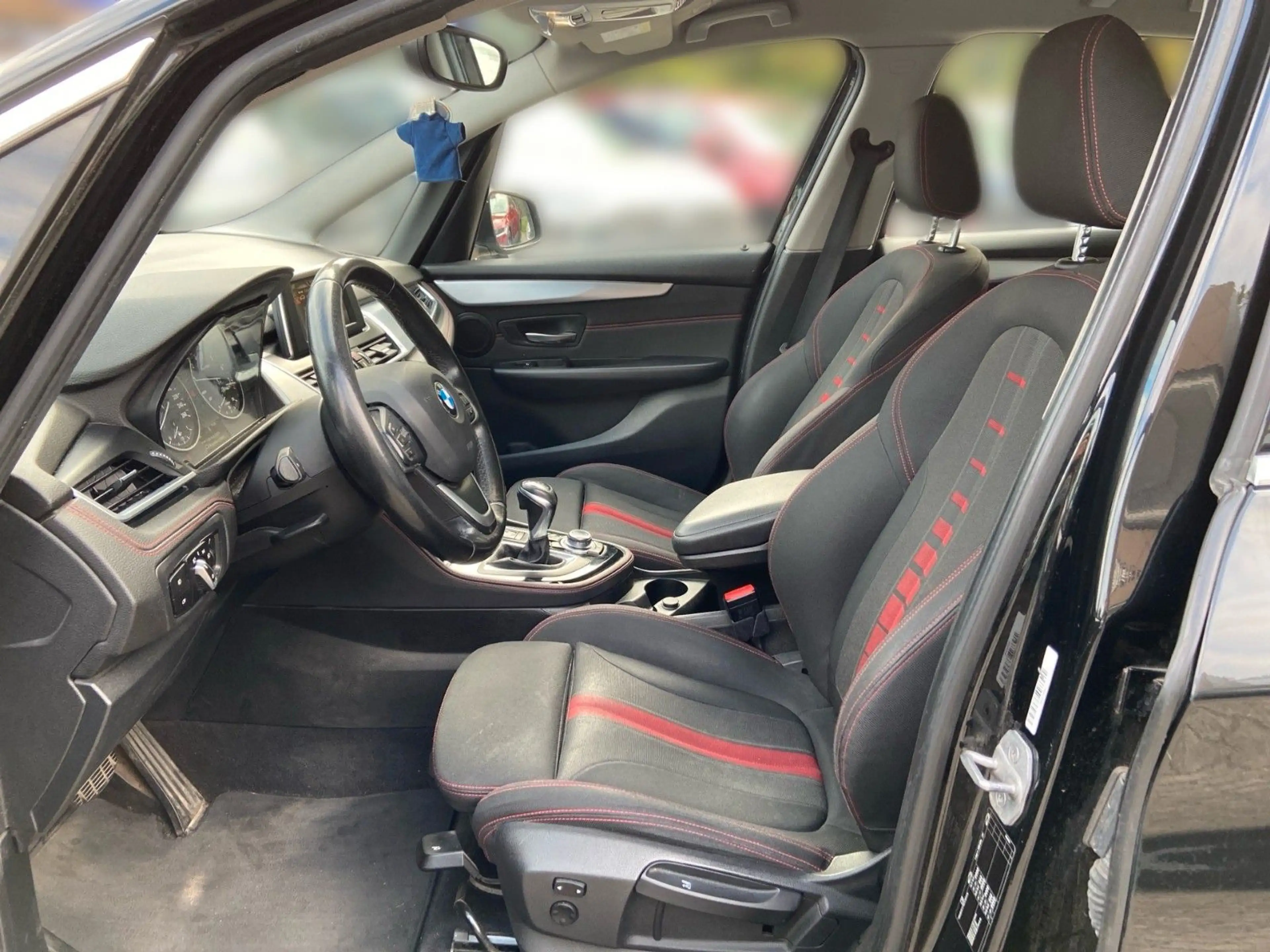 BMW 220 220i Sport Line — photo 8