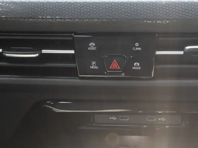 Volkswagen Golf view 13
