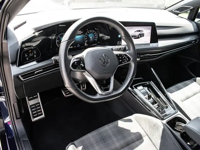 Volkswagen Golf view 9