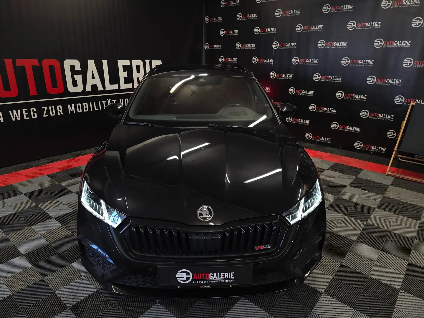 Skoda Octavia RS DSG *MATRIX*HUD*NAVI* Schwarz - 2