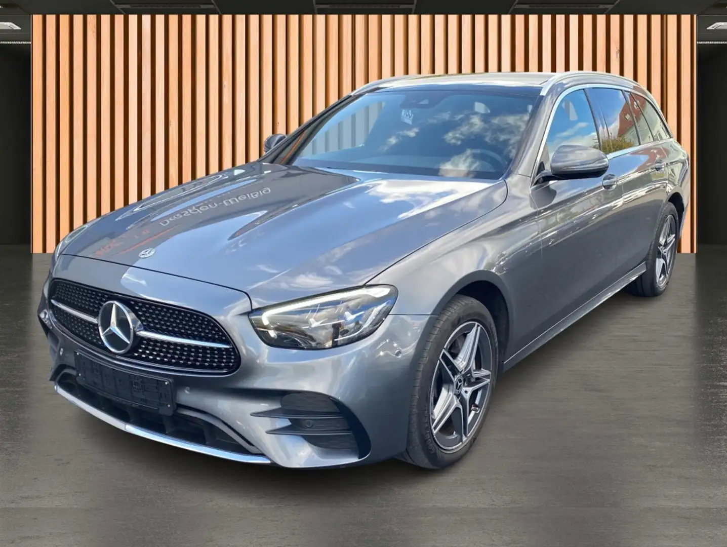 Mercedes-Benz E 300 de T 4Matic AMG-Line*Navi*Burmester*Pano* Gri - 2