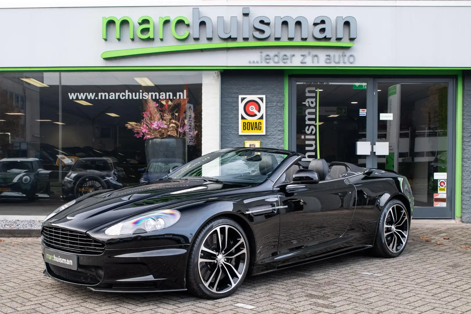 Aston Martin DBS Volante Carbon Black Edition 6.0 V12 Negro - 1