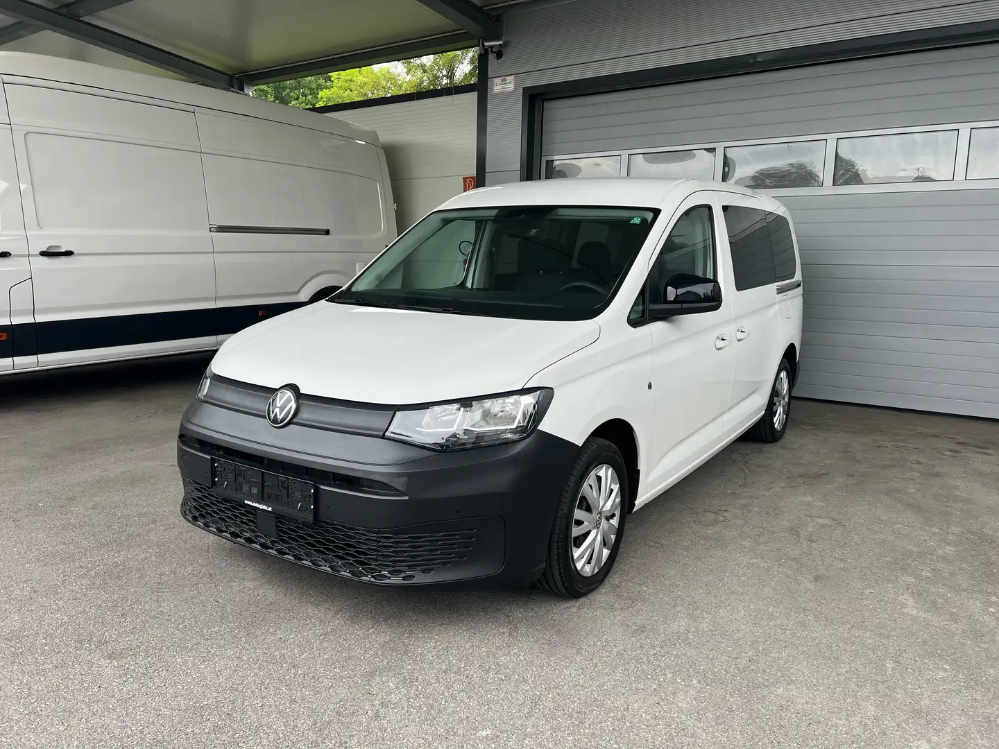 Volkswagen Caddy Maxi 2,0 TDI 5 SITZE/FRONTASSIST/PARK ASSIST/KLIMA Weiß - 2
