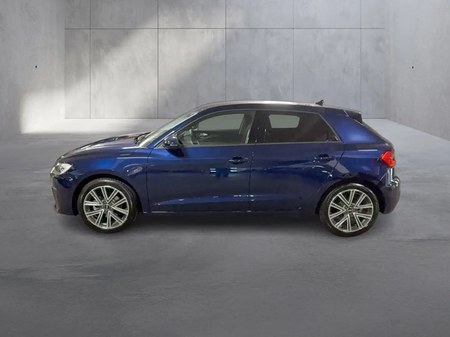 Audi A1 30 TFSI intense Blau - 2