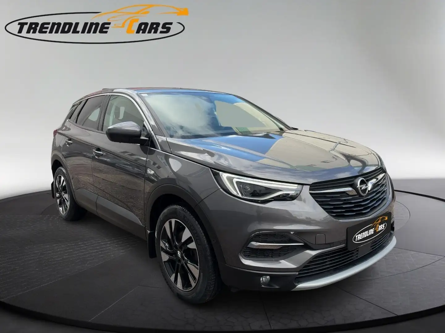 Opel Grandland X 1,2 Turbo Edition Aut. Grau - 2