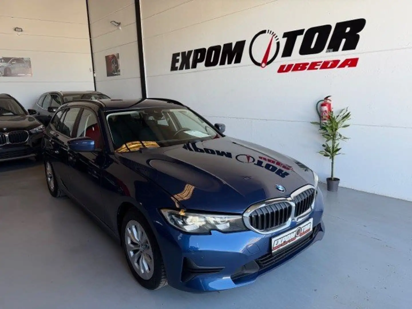 BMW 318 318d Auto.Touring Azul - 1