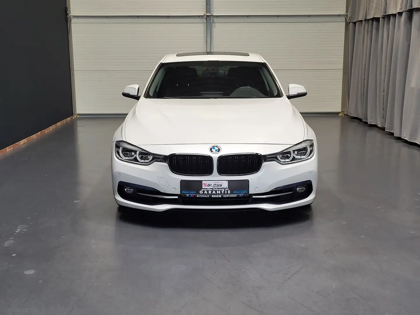 BMW 340 i Sport Line *Navi| LED| PDC| Glasdach* Weiß - 2
