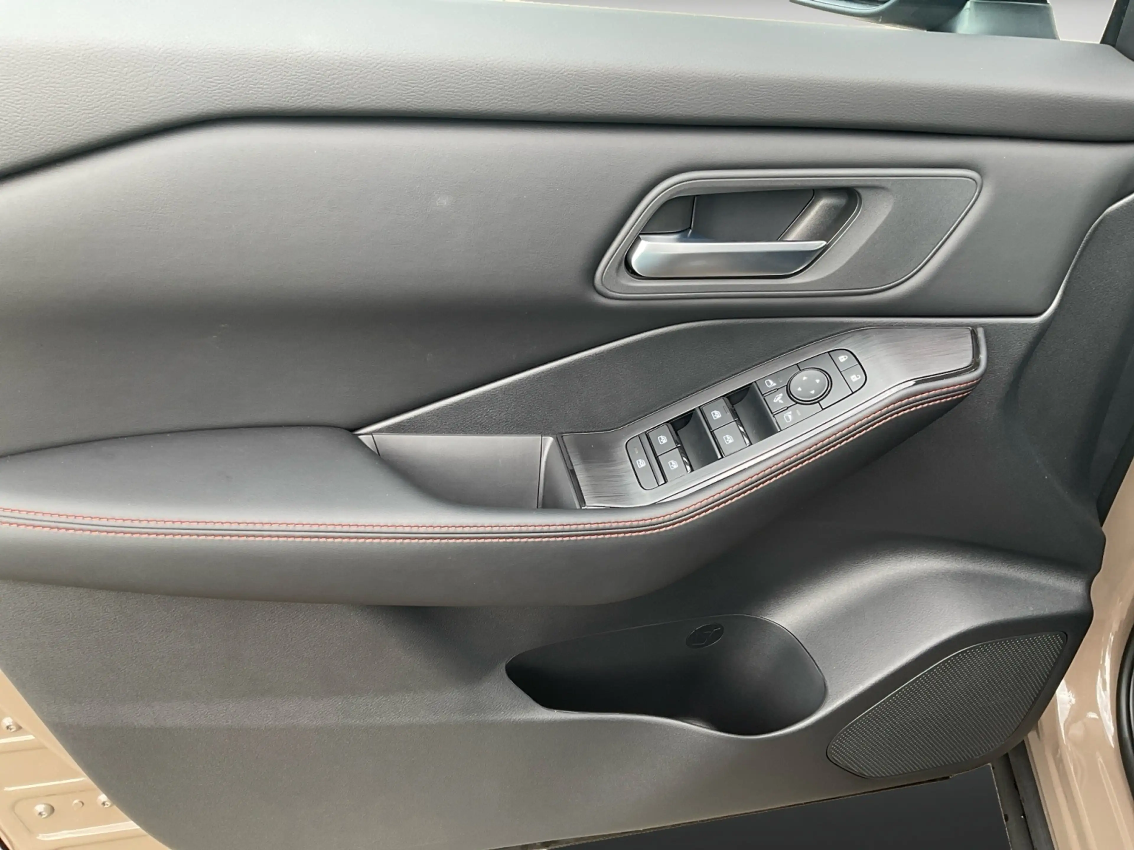 Nissan X-Trail 1.5 VC-T e-Power — photo 14
