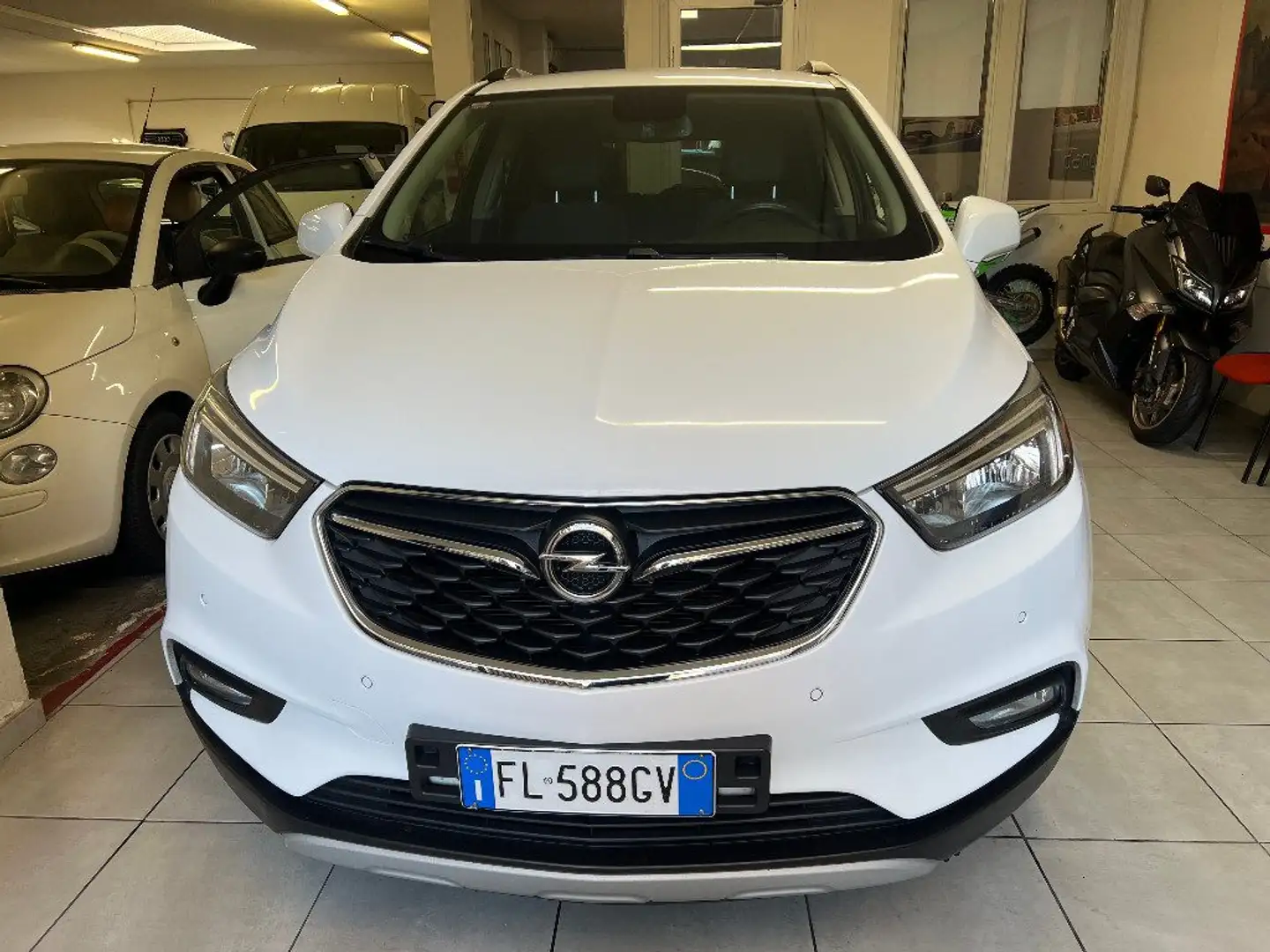 Opel Mokka 1.4 Turbo GPL Tech 140CV 4x2 Innovation Wit - 2