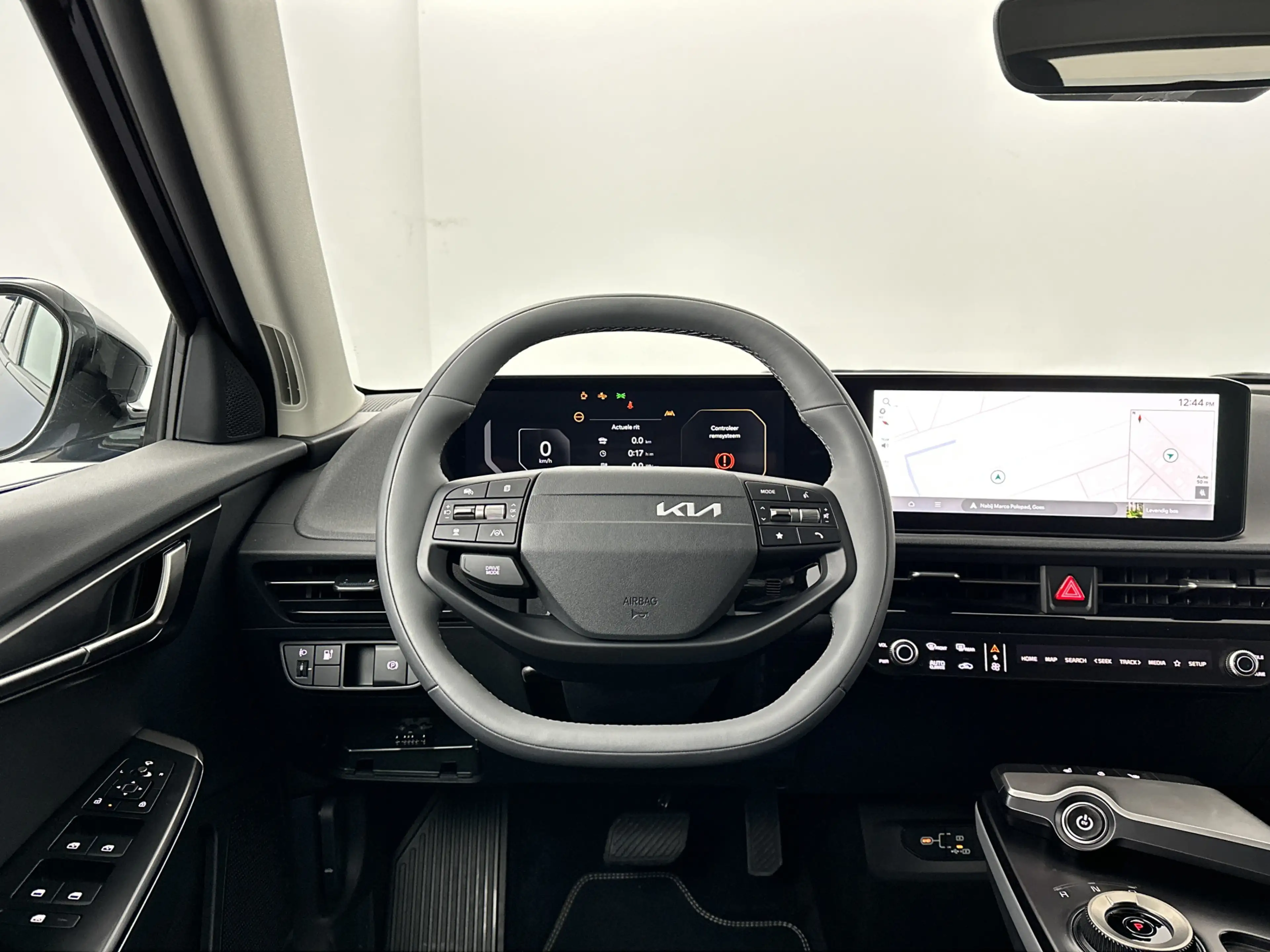 Kia EV6 Light Edition 63 kWh | stoel en stuur verwarming — photo 13