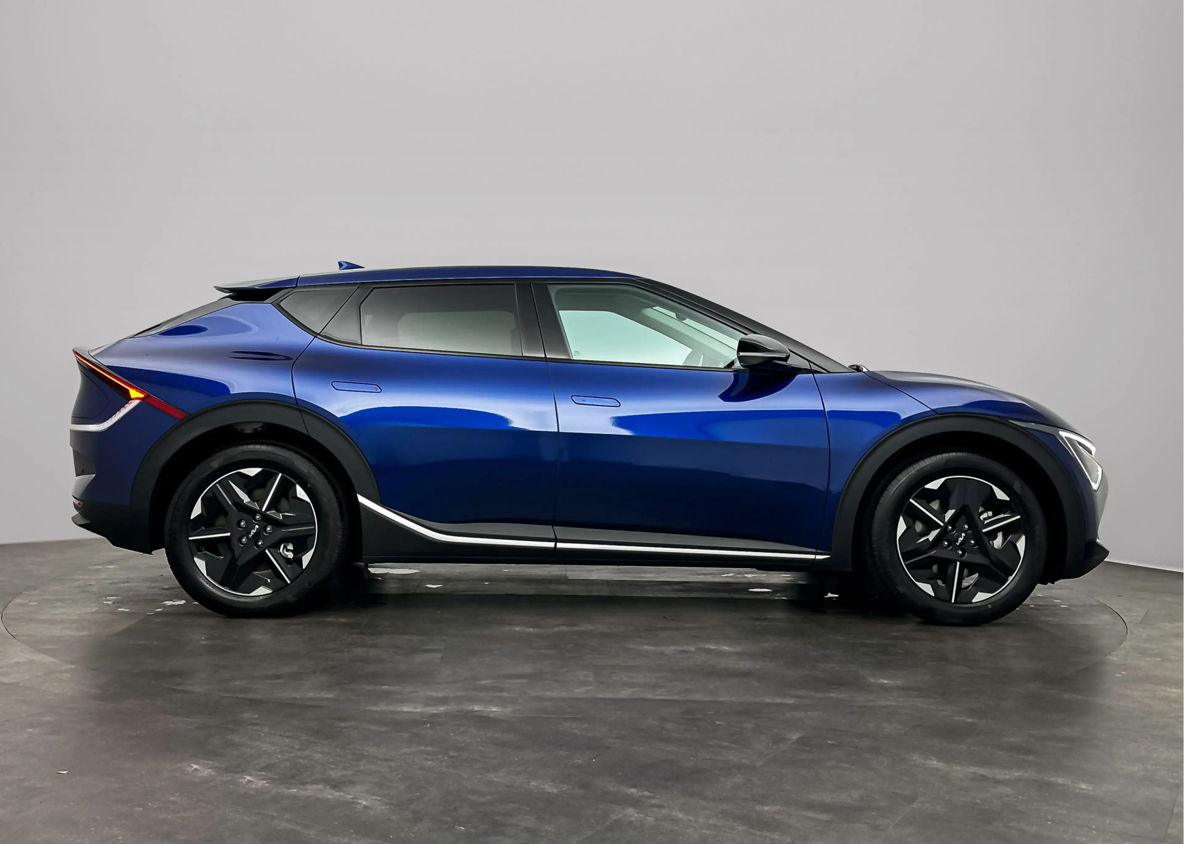 Kia EV6 Light Edition 63 kWh | stoel en stuur verwarming — photo 4